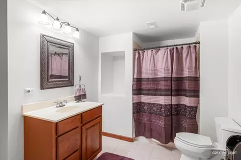 Bath - 25712 Skyline Ct S, Plainfield, IL 60585 photo 6 of 6