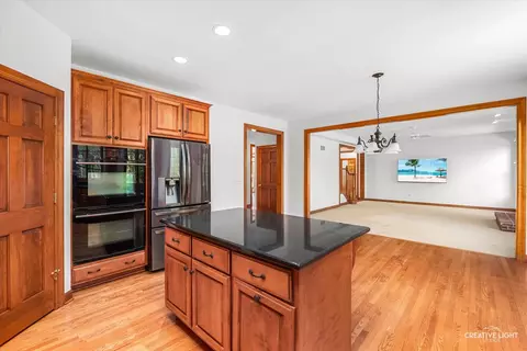 Kitchen - 25712 Skyline Ct S, Plainfield, IL 60585 photo 2 of 3
