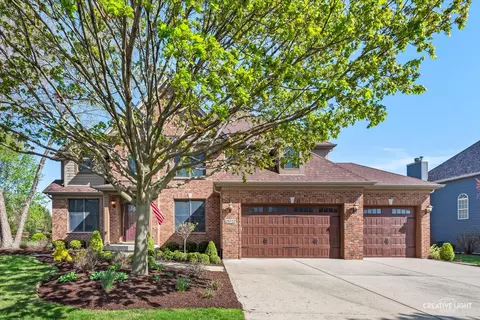 Exterior - 25712 Skyline Ct S, Plainfield, IL 60585 photo 2 of 5