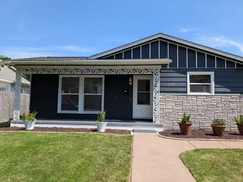 2505 23rd Avenue B Ave, Moline, IL 61265