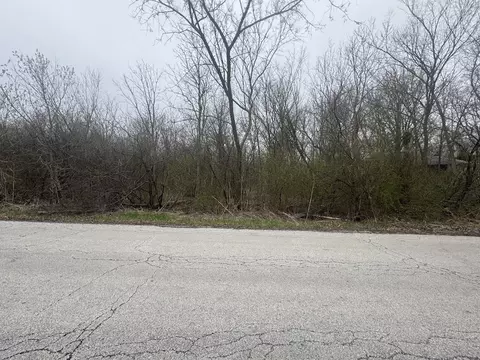 22828 Frederick Rd, Steger, IL 60475 photo 4