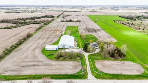 1935 E Offner Rd, Beecher, IL 60401