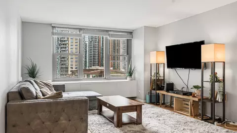 Living - 400 E Randolph St #1104, Chicago, IL 60601 photo 1 of 3