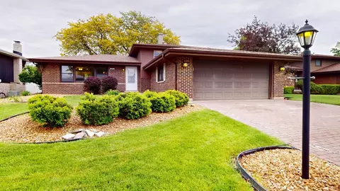 15505 Orogrande Dr, Oak Forest, IL 60452