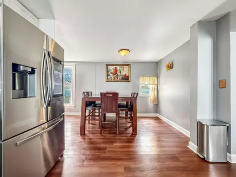 Dining - 311 Ryerson Ave, Elgin, IL 60123 photo 2 of 3