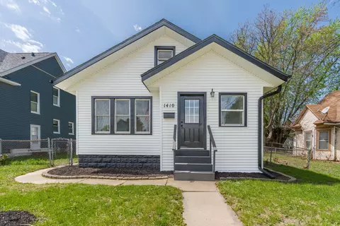 1410 25th St, Rock Island, IL 61201