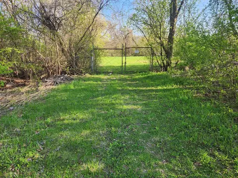 lot1 W Elm St, Mchenry, IL 60050