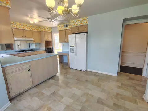 Kitchen - Undisclosed, Glenview, IL 60025 photo 2 of 3