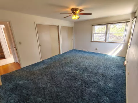 Bedroom - Undisclosed, Glenview, IL 60025 photo 5 of 8