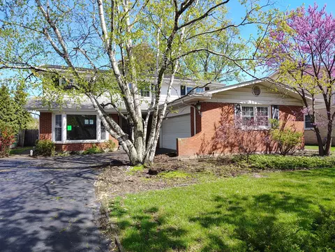 Undisclosed, Glenview, IL 60025