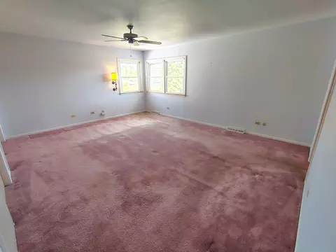 Bedroom - Undisclosed, Glenview, IL 60025 photo 7 of 8