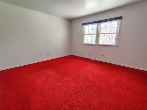 Bedroom - Undisclosed, Glenview, IL 60025 photo 2 of 8