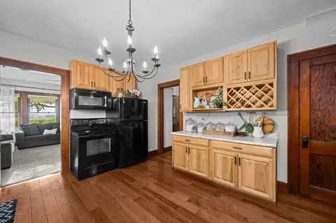 Kitchen - 10198 E 2720 St, Kewanee, IL 61443 photo 3 of 4