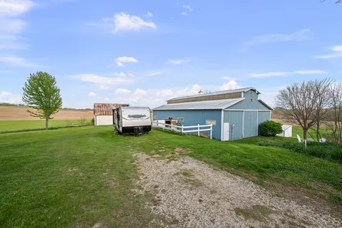 Exterior - 10198 E 2720 St, Kewanee, IL 61443 photo 5 of 12