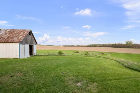 Exterior - 10198 E 2720 St, Kewanee, IL 61443 photo 8 of 12
