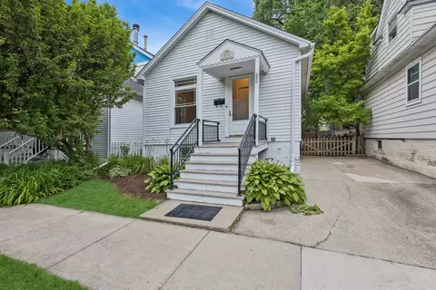 Undisclosed, Wilmette, IL 60091