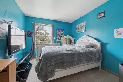Bedroom - 2014 Fieldstone Ct, Plainfield, IL 60586 photo 6 of 6