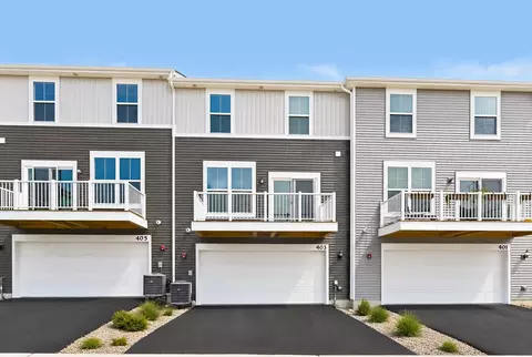 Exterior - 403 Cold Spring St, Algonquin, IL 60102 photo 2 of 4