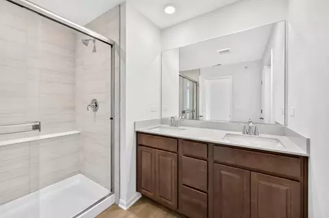 Bath - 403 Cold Spring St, Algonquin, IL 60102 photo 1 of 2