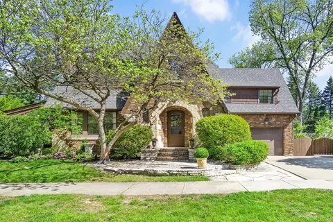 516 41st St, Western Springs, IL 60558