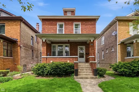 5044 W Wilson Ave, Chicago, IL 60630
