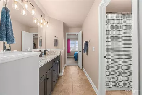 Other - 3680 Broadleaf Ave, Elgin, IL 60124 photo 9 of 19