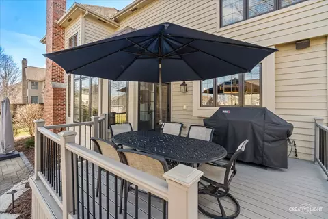 Exterior - 3680 Broadleaf Ave, Elgin, IL 60124 photo 4 of 18