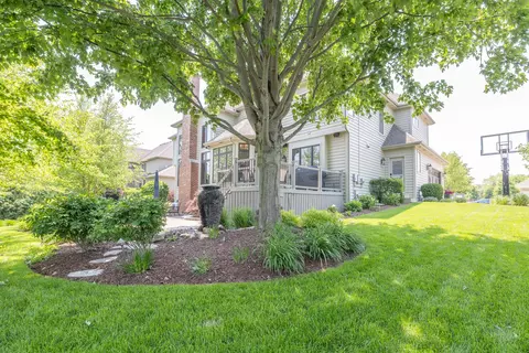Exterior - 3680 Broadleaf Ave, Elgin, IL 60124 photo 14 of 18
