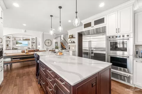 Kitchen - 3680 Broadleaf Ave, Elgin, IL 60124 photo 3 of 4