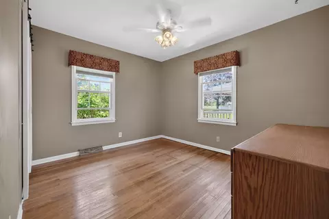 Bedroom - 1305 E Vernon Ave, Normal, IL 61761 photo 3 of 8