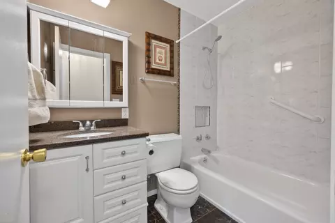 Bath - 1305 E Vernon Ave, Normal, IL 61761 photo 1 of 2