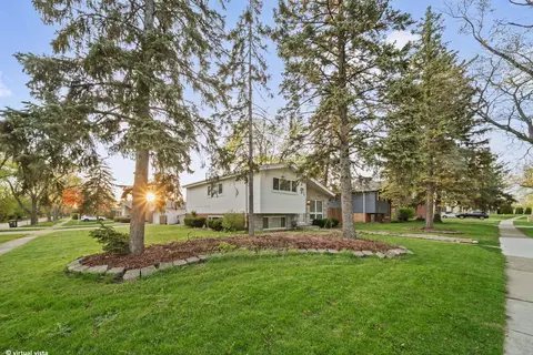 3 N210 Wilson St, Elmhurst, IL 60126