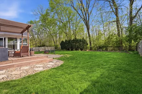 Exterior - 1512 Steeplechase Dr, Bloomington, IL 61701 photo 10 of 14