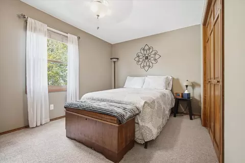 Bedroom - 1512 Steeplechase Dr, Bloomington, IL 61701 photo 3 of 4