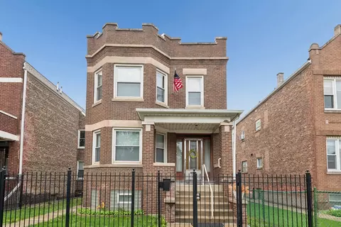 3748 S Honore Ave, Chicago, IL 60609
