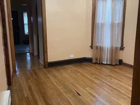 Living - 6523 S Evans Ave, Chicago, IL 60637 photo 3 of 5