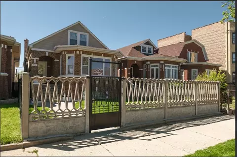 7612 S Honore St, Chicago, IL 60620