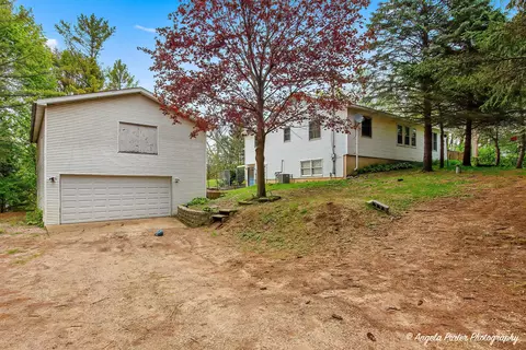 27580 W Brandenburg Rd, Ingleside, IL 60041