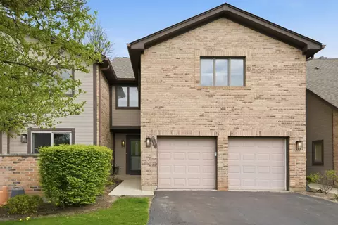 1661 Carmel Ct, Hoffman Estates, IL 60169