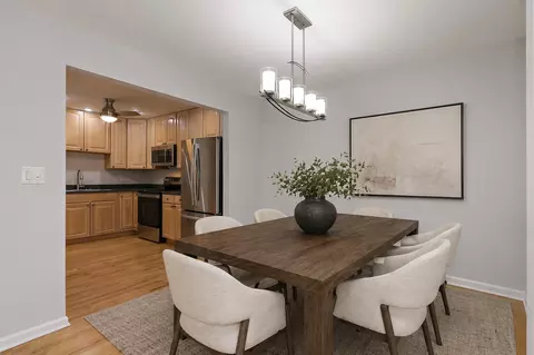 Dining - 5400 Astor Ln #411, Rolling Meadows, IL 60008 photo 1 of 1