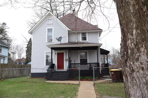 1425 Blaisdell St, Rockford, IL 61101