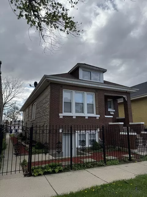 2326 S 58th Ct, Cicero, IL 60804