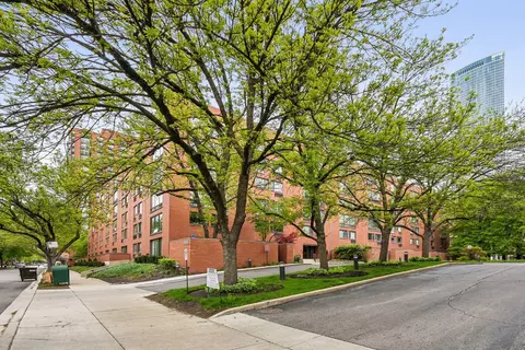 1115 S Plymouth Ct #201, Chicago, IL 60605