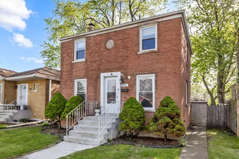 12511 S State St, Chicago, IL 60628