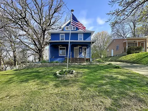 1225 23rd Ave, Rock Island, IL 61201