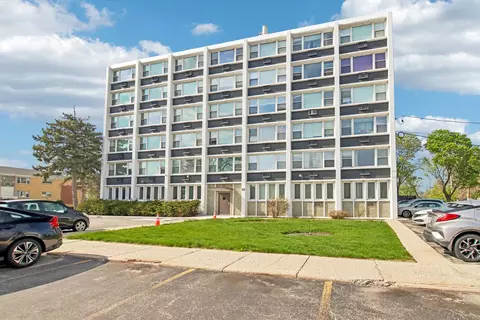 5975 N Odell Ave #3C, Chicago, IL 60631