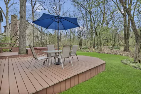 Exterior - 713 Hackberry Ct, Bartlett, IL 60103 photo 3 of 6