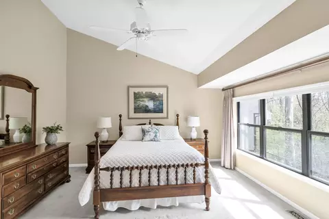 Bedroom - 713 Hackberry Ct, Bartlett, IL 60103 photo 1 of 5