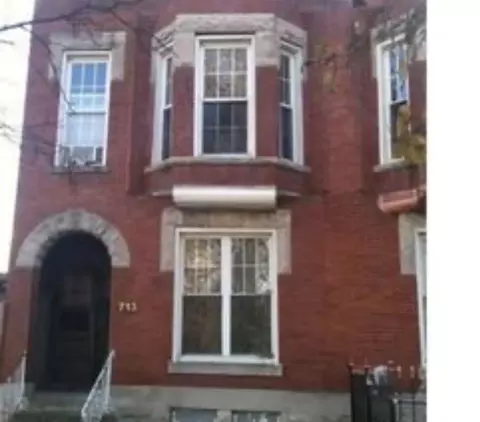 715 W 50th St, Chicago, IL 60609