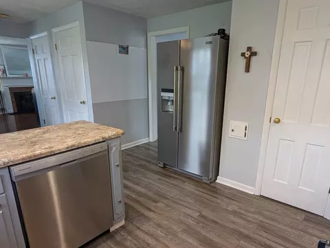 Kitchen - 1437 S Walnut Ave, Freeport, IL 61032 photo 3 of 3
